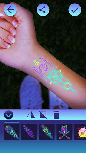 Play APK Neon Tattoo Simulator  and enjoy Neon Tattoo Simulator with UptoPlay com.bintago.tattooneon