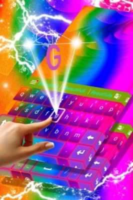 Play Rainbow Color Keyboard Theme 