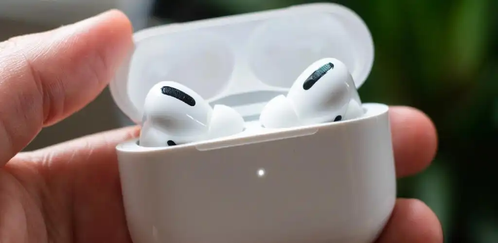 Play air pods pro  and enjoy air pods pro with UptoPlay