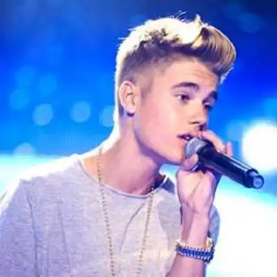 Play Best Justin Bieber Pics