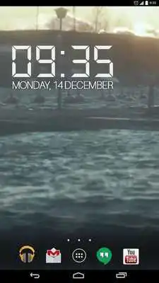 Play Cold Sea Waves Live Wallpaper