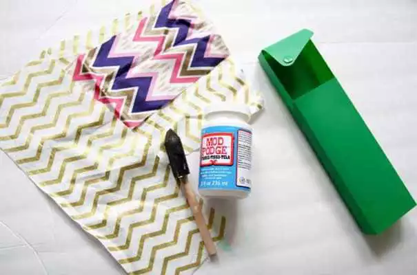 Play DIY Back To School Pencil Case