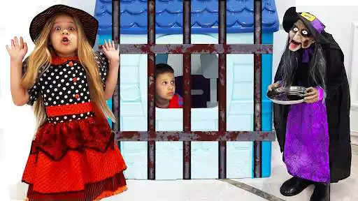 Play Funny Kids Roma and Diana Bebe Show Videos as an online game Funny Kids Roma and Diana Bebe Show Videos with UptoPlay