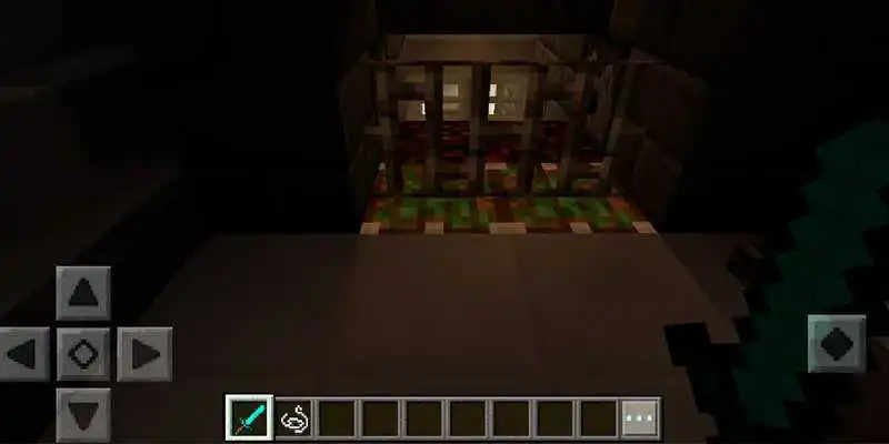 Play Hidden in the mountains house. MCPE map