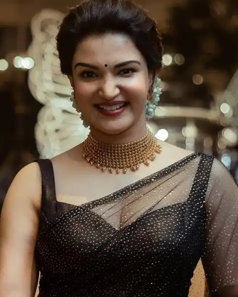 Play Honey Rose wallpapers as an online game Honey Rose wallpapers with UptoPlay