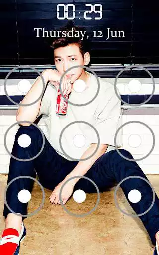 Play Ji Chang Wook Pattern Lock Screen as an online game Ji Chang Wook Pattern Lock Screen with UptoPlay