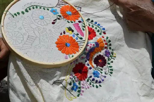 Play Learn to embroider by hand and machine as an online game Learn to embroider by hand and machine with UptoPlay