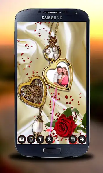 Play Love Locket Photo Frame  and enjoy Love Locket Photo Frame with UptoPlay