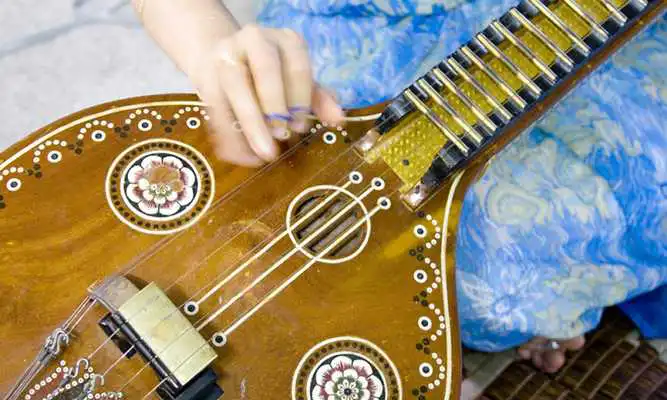 Play Malayalam Classical Songs