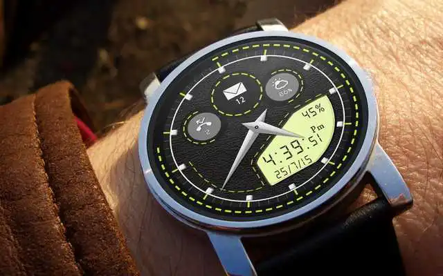 Play Max Watchface free