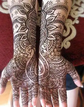 Play Mehndi Best Designs Art  and enjoy Mehndi Best Designs Art with UptoPlay