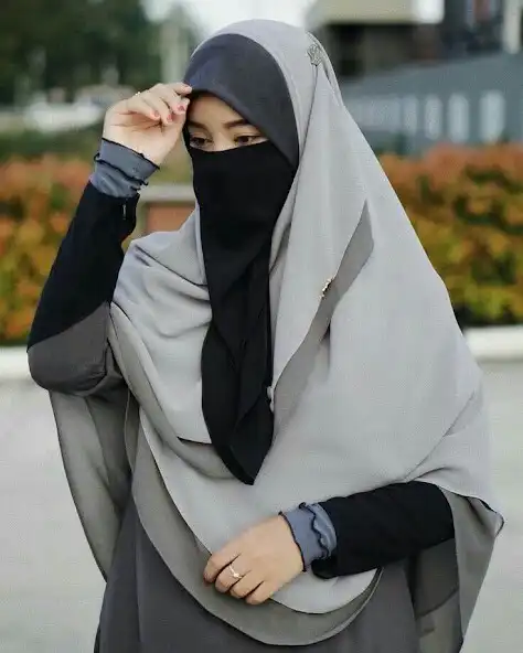 Niqab Wallpapers online game with UptoPlay