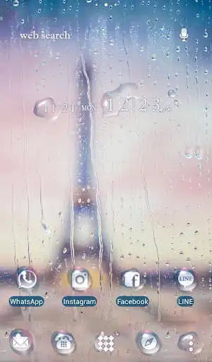 Play Paris wallpaper Rainy Theme