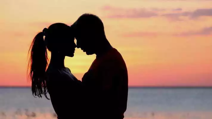 Play Romantic sunset. LiveWallpaper