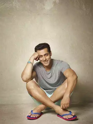 Play Salman Khan HD Wallpapers  and enjoy Salman Khan HD Wallpapers with UptoPlay