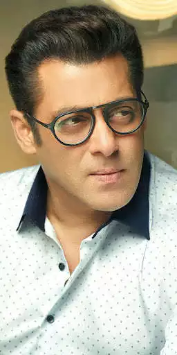 Play Salman Khan HD Wallpapers as an online game Salman Khan HD Wallpapers with UptoPlay