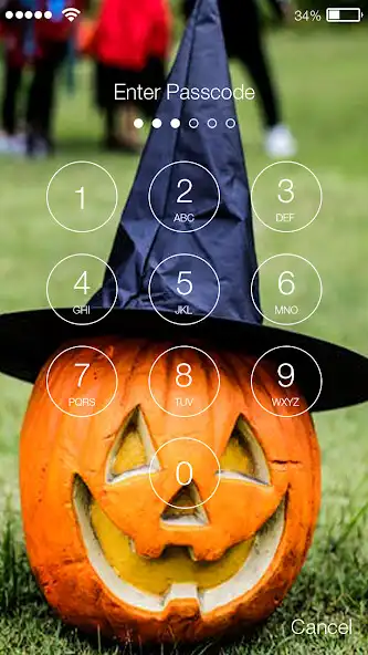 Play Scary Cool Halloween Night Lockscreen as an online game Scary Cool Halloween Night Lockscreen with UptoPlay