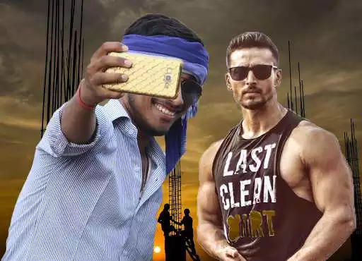 Play Selfie With Tiger Shroff as an online game Selfie With Tiger Shroff with UptoPlay