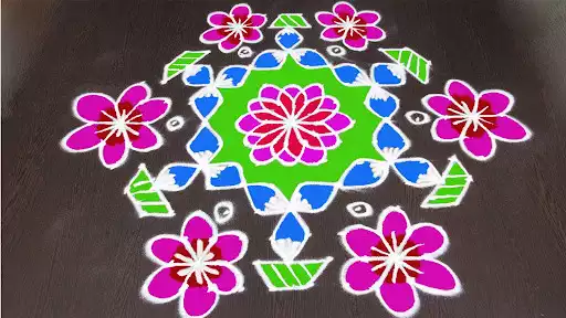 Play Simple Rangoli Designs as an online game Simple Rangoli Designs with UptoPlay