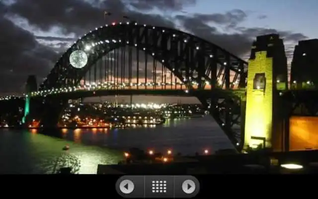 Play Sydney Harbor Bridge HD