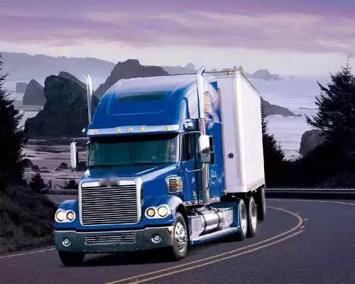 Play Wallpapers Freightliner Corona