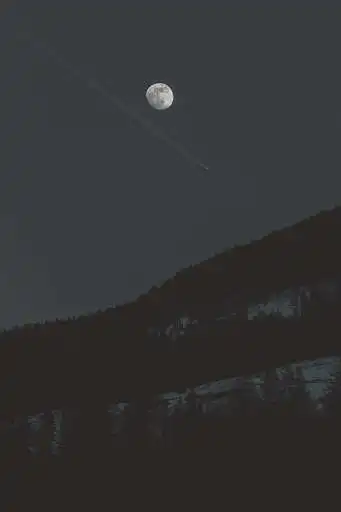 Play Wallpapers of the Moon  and enjoy Wallpapers of the Moon with UptoPlay