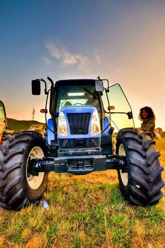 Play Wallpapers Tractor New Holland as an online game Wallpapers Tractor New Holland with UptoPlay