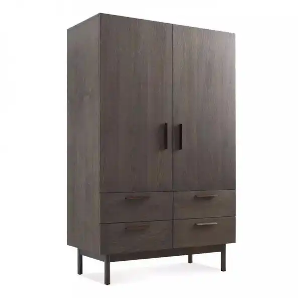 Play Wooden Wardrobe as an online game Wooden Wardrobe with UptoPlay