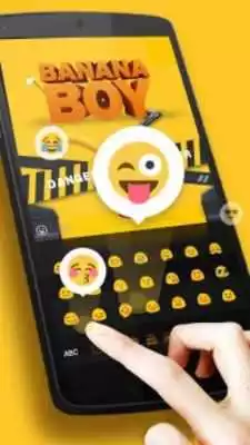 Play Yellow Banana Keyboard Theme